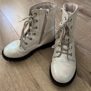 GAP Kids White Iridescent Lace-Up Boots